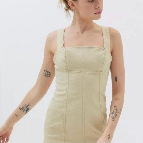 Urban Outfitters Golden Hour Denim Buckle Mini Dress Size XS - Picture 2 of 12